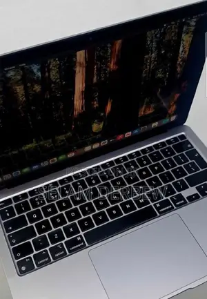 New Laptop Apple MacBook Air 2020 M1 16GB Apple M1 SSD 256GB