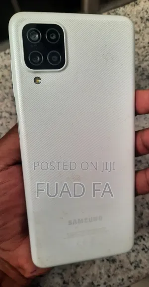 Samsung Galaxy A12 64 GB White