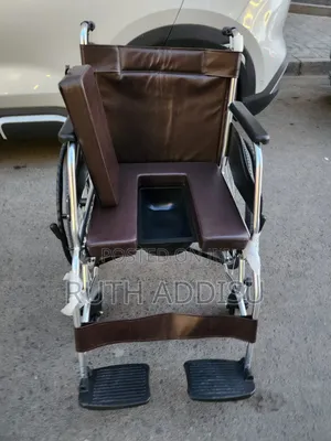 Photo - Commode Wheelchair胺你wheelchair膽暇wheelchair疊畾wheelchair奄你wheelchair