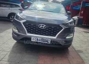 Photo - Hyundai Tucson 2019 Gray