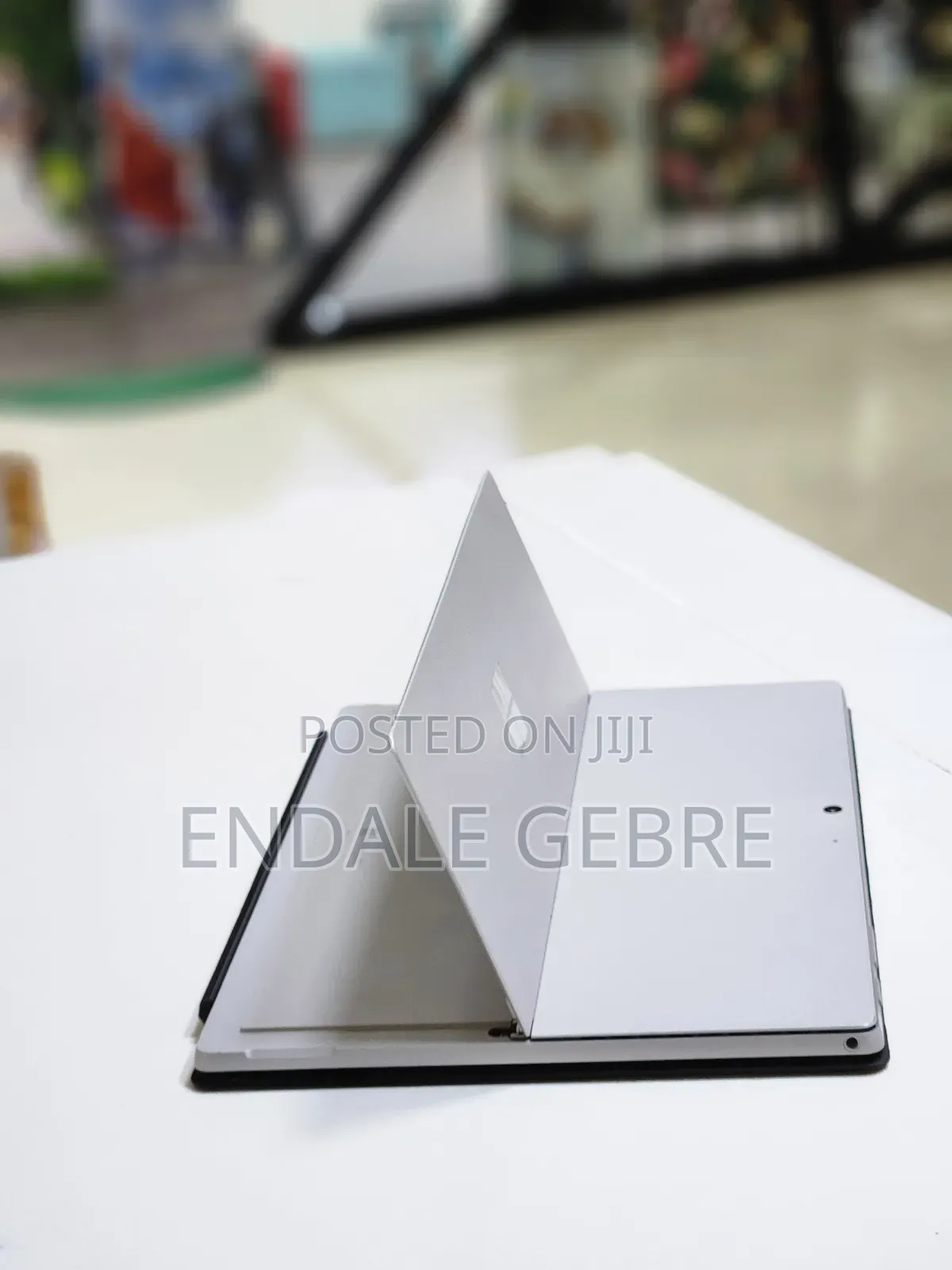 New Laptop Microsoft Surface Pro 7 16GB Intel Core I7 SSD 512GB