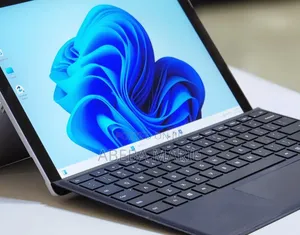 New Laptop Microsoft Surface Pro 7 16GB Intel Core I7 SSD 512GB
