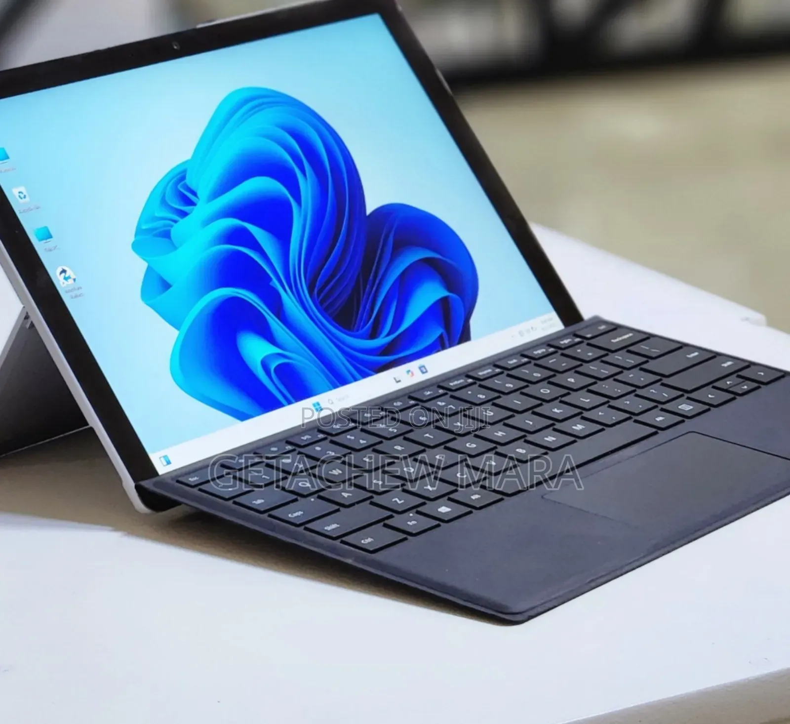 New Laptop Microsoft Surface 16GB Intel Core I7 SSD 512GB