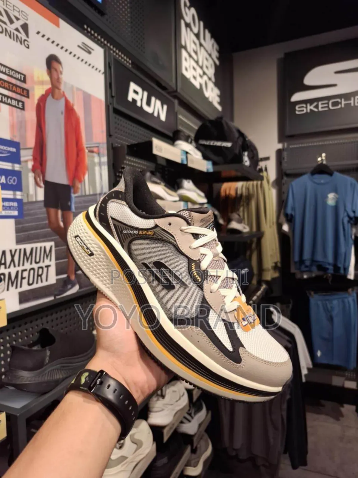 New Skechers Slio-Ins Go Run Fashion Sneaker Shoes