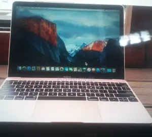 Laptop Apple MacBook 2016 8GB Intel Core M3 SSHD (Hybrid) 256GB