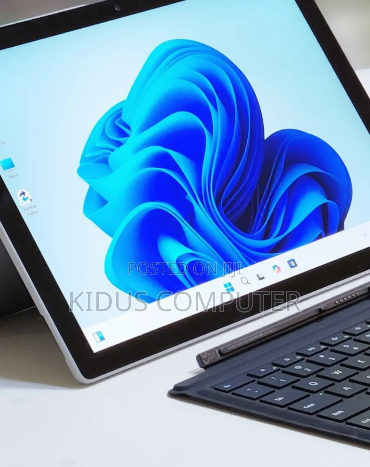 New Laptop Microsoft Surface 16GB Intel Core I7 SSD 512GB