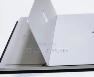 New Laptop Microsoft Surface 16GB Intel Core I7 SSD 512GB