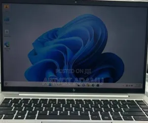 Photo - New Laptop HP EliteBook 830 16GB Intel Core I7 SSD 512GB