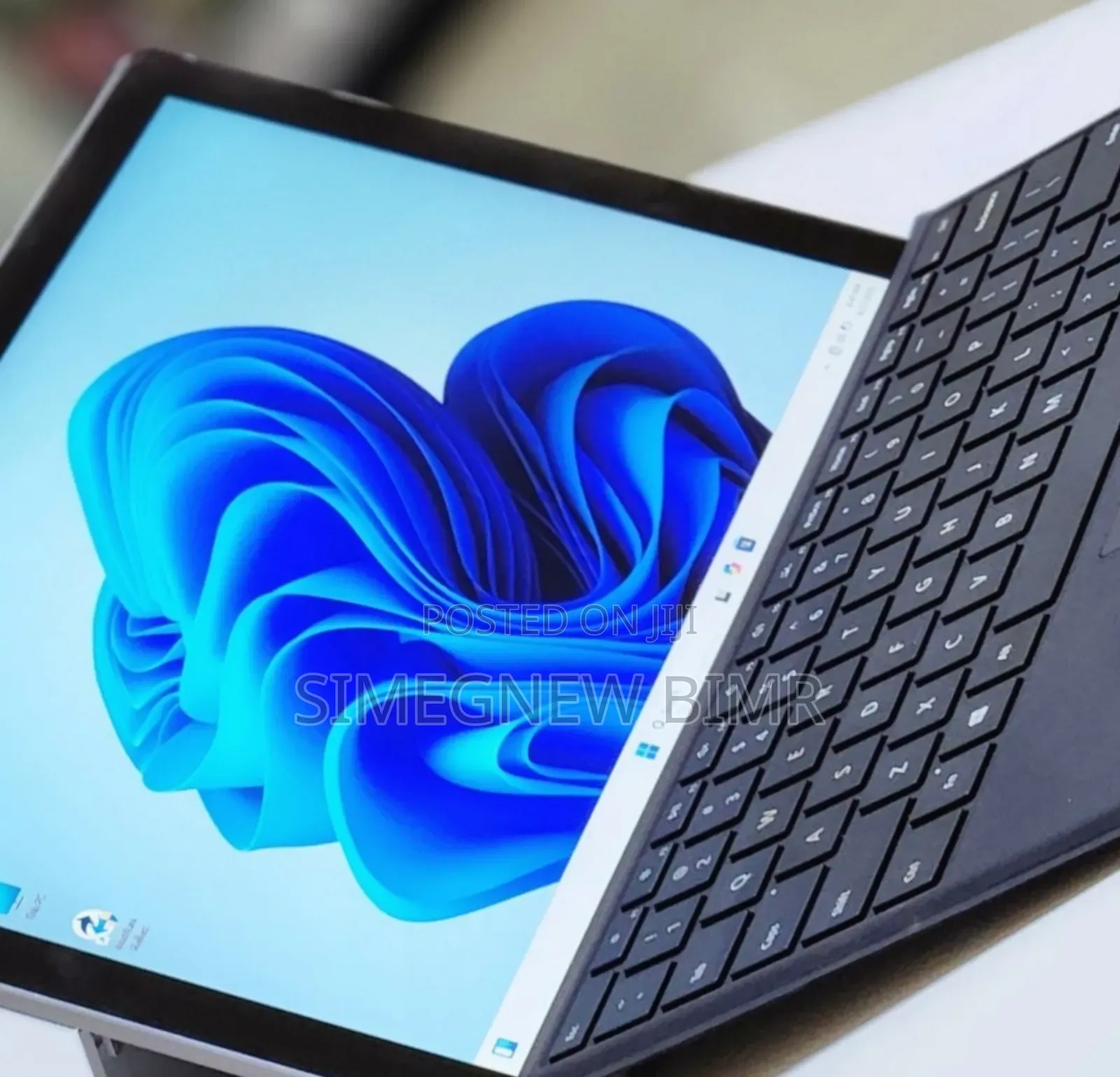 New Laptop Microsoft Surface 16GB Intel Core I7 SSD 512GB