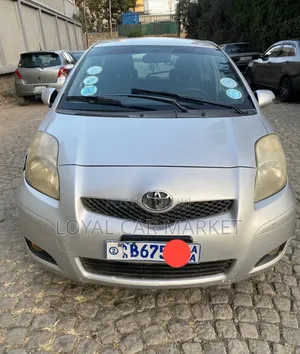 Toyota Yaris 2008 Silver