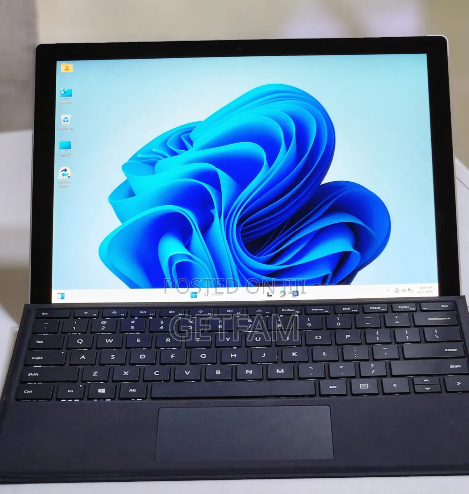 New Laptop Microsoft Surface 16GB Intel Core I7 SSD 512GB