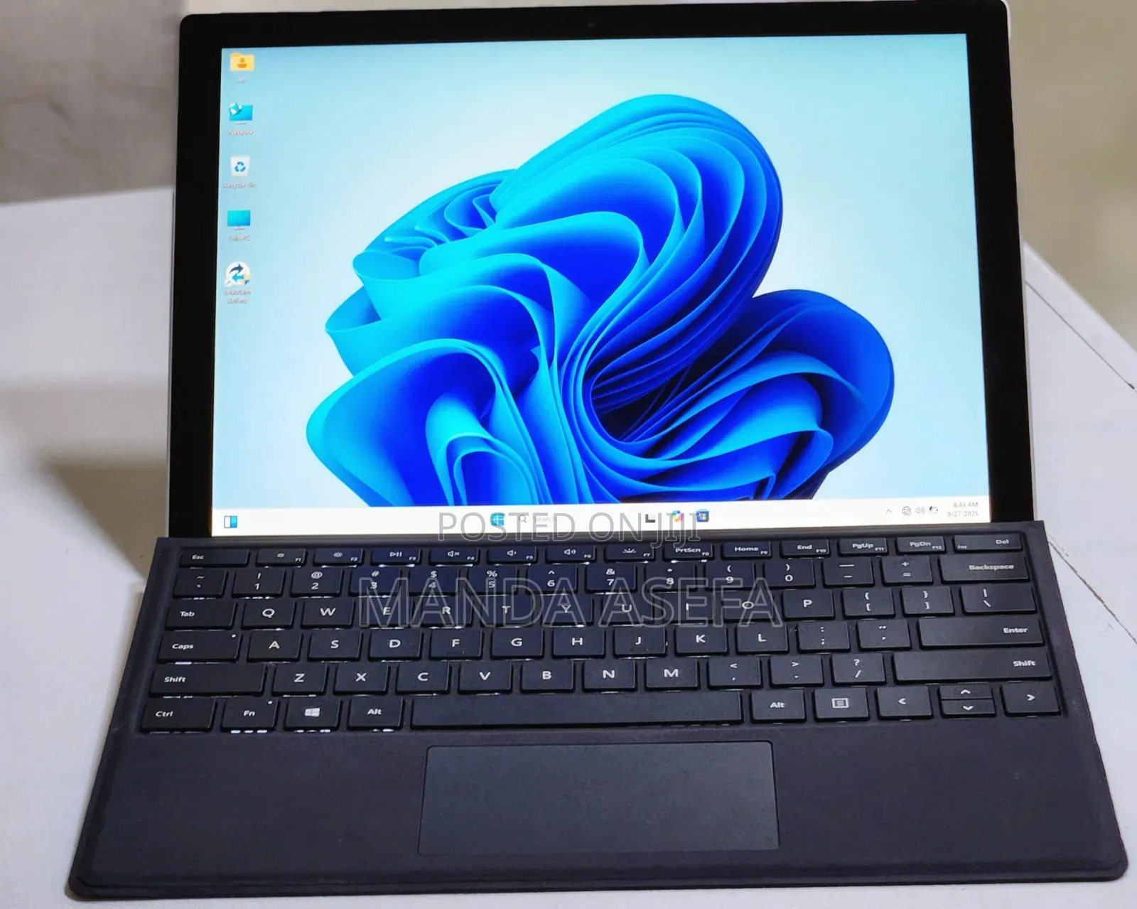 New Laptop Microsoft Surface 16GB Intel Core I7 SSD 512GB