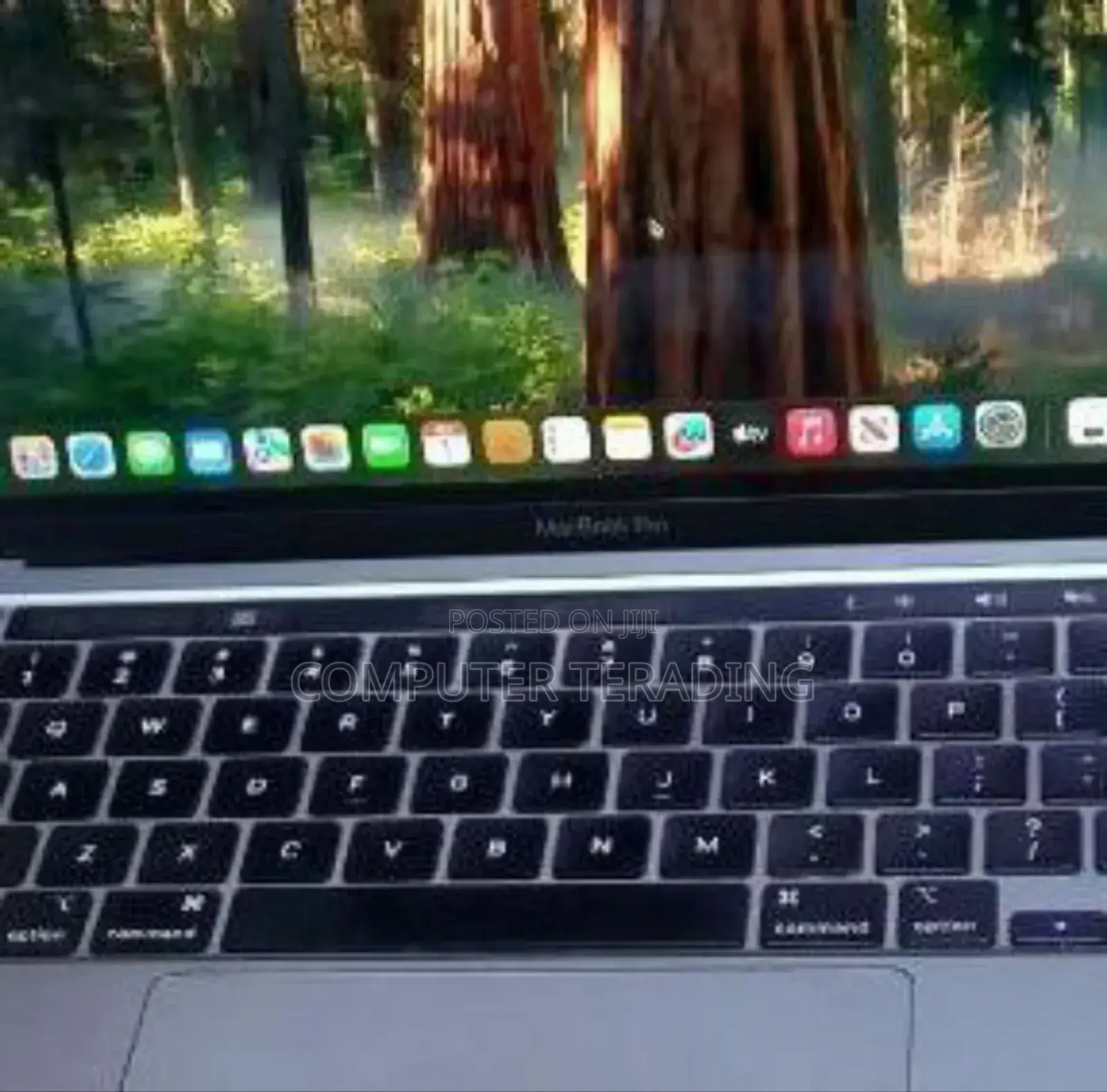New Laptop Apple MacBook Pro M1 8GB Apple M1 Pro SSD 256GB
