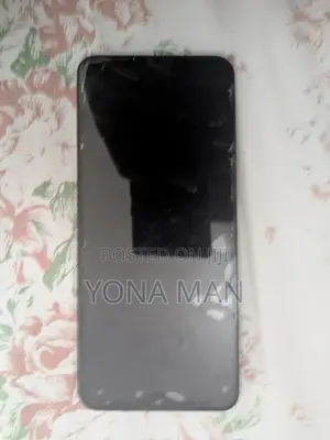 Photo - Samsung Galaxy A22 5G 64 GB Black