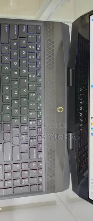 New Laptop Alienware Area-51m 16GB Intel Core I7 SSD 512GB