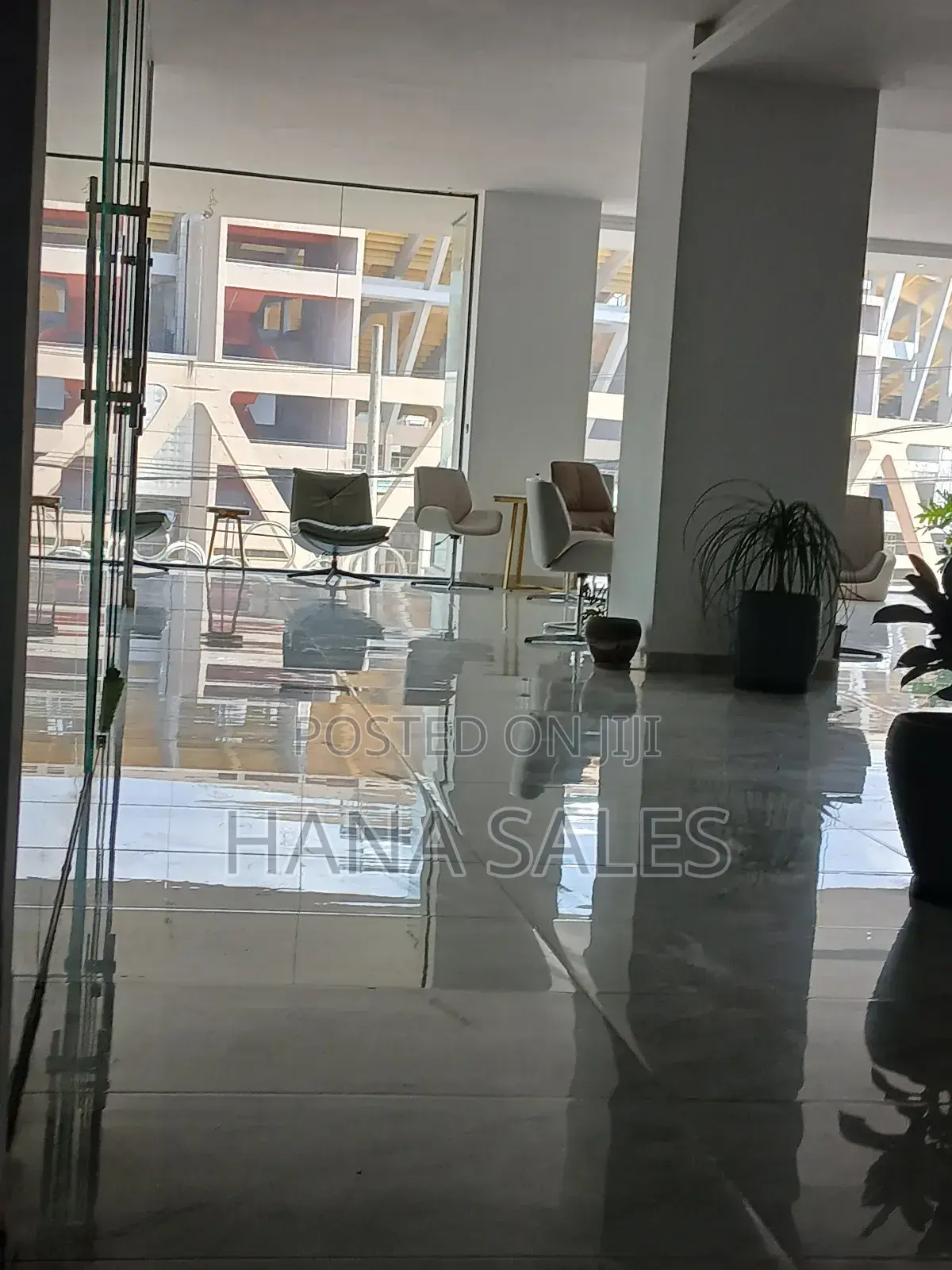 ከ10እስከ25%ቅናሽ የተደረገባቸዉ የንግድ ሱቆች