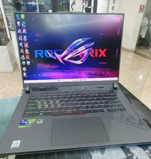 New Laptop Asus ROG Strix G15 16GB Intel Core I9 SSD 1T