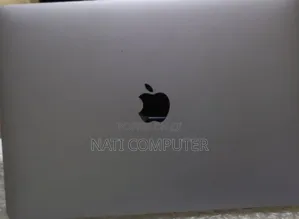 New Laptop Apple MacBook Pro M1 8GB Apple M1 Pro SSD 256GB