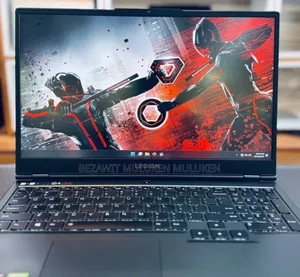 New Laptop Lenovo Legion 7 16GB AMD Ryzen 7 SSD 512GB