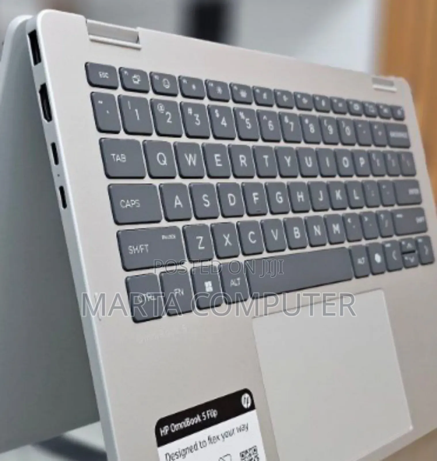 New Laptop HP OmniBook 5 Flip 16GB Intel Core I7 SSD 512GB