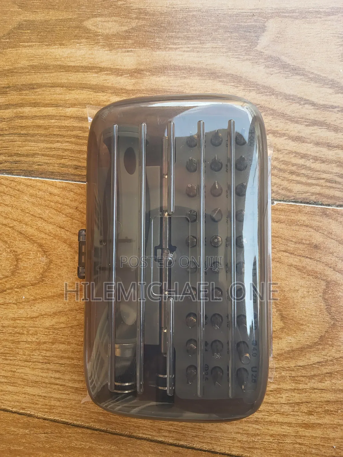 32 in 1 Screw Driver Set