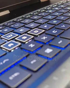 New Laptop HP Omen 15 16GB Intel Core I7 SSD 1T