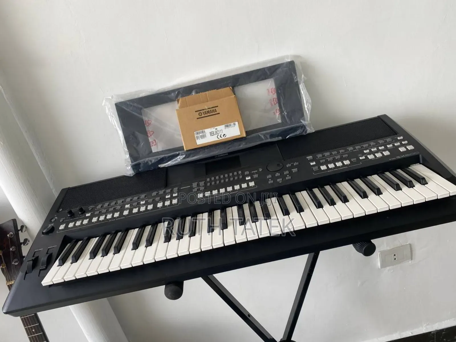 Yamaha PSR Sx 600