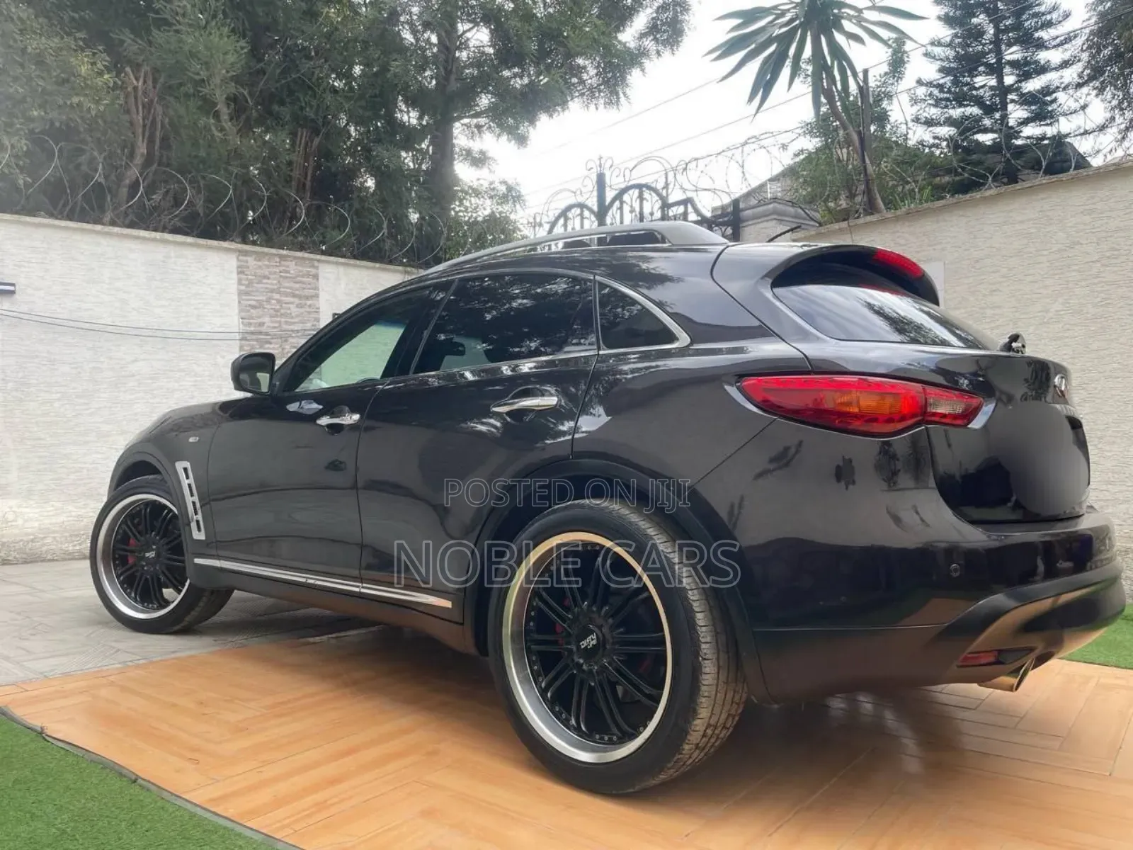 Infiniti FX 2013 Matt Black