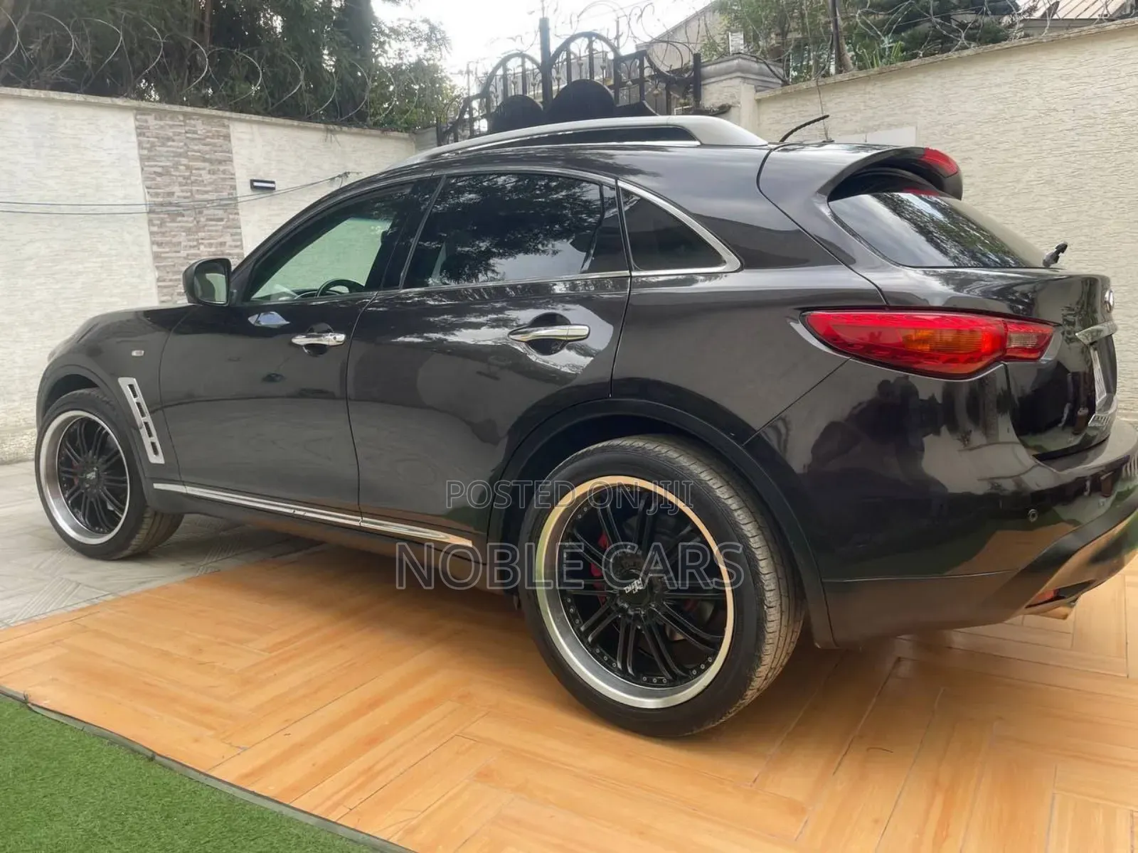 Infiniti FX 2013 Matt Black