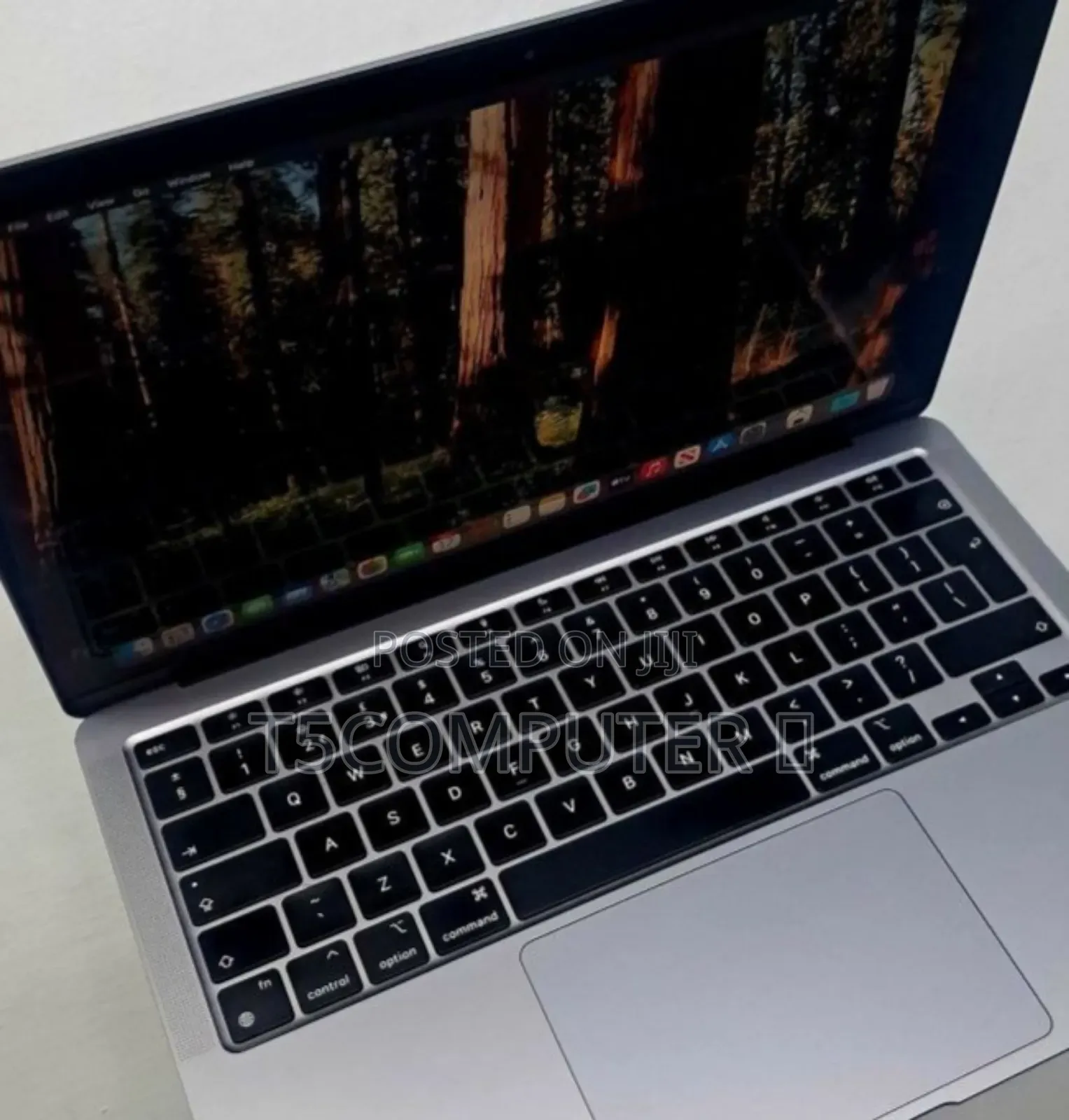 New Laptop Apple MacBook Air 2020 M1 16GB Apple M1 SSD 256GB