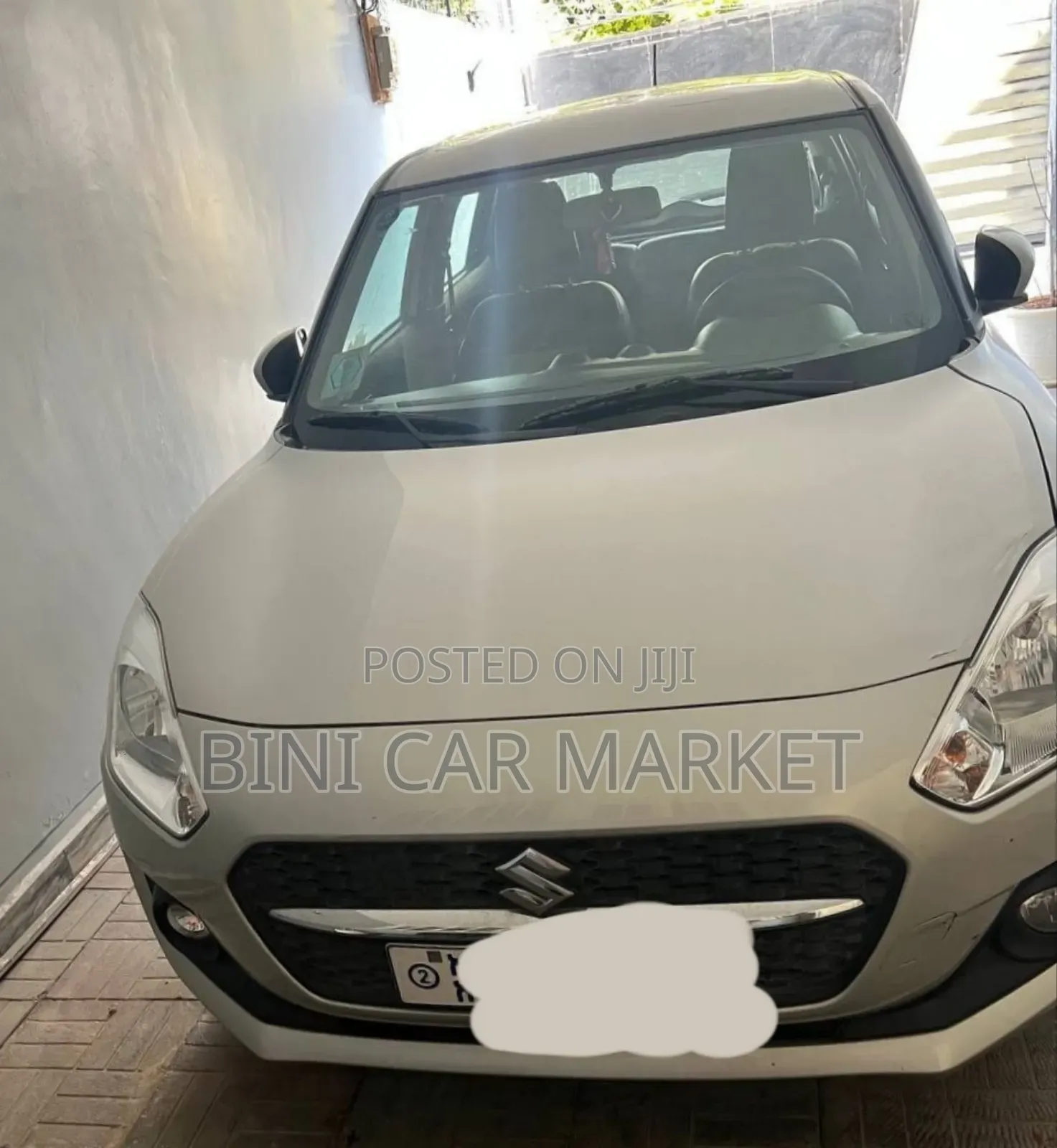 Suzuki Swift 2022 Silver