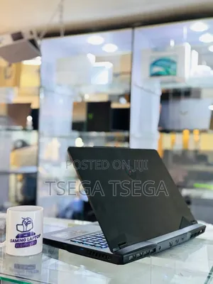 New Laptop MSI GP75 Leopard 16GB AMD Ryzen 9 SSD 1T