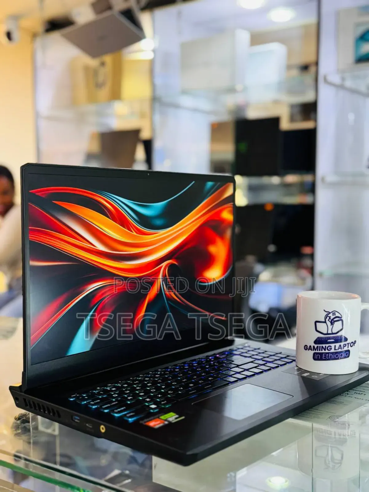 New Laptop MSI GP75 Leopard 16GB AMD Ryzen 9 SSD 1T