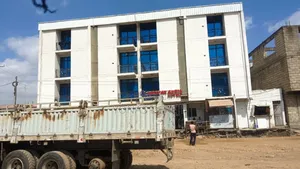 Furnished 20bdrm Room & Parlour in ዱከም/Dukem, East Shewa for sale