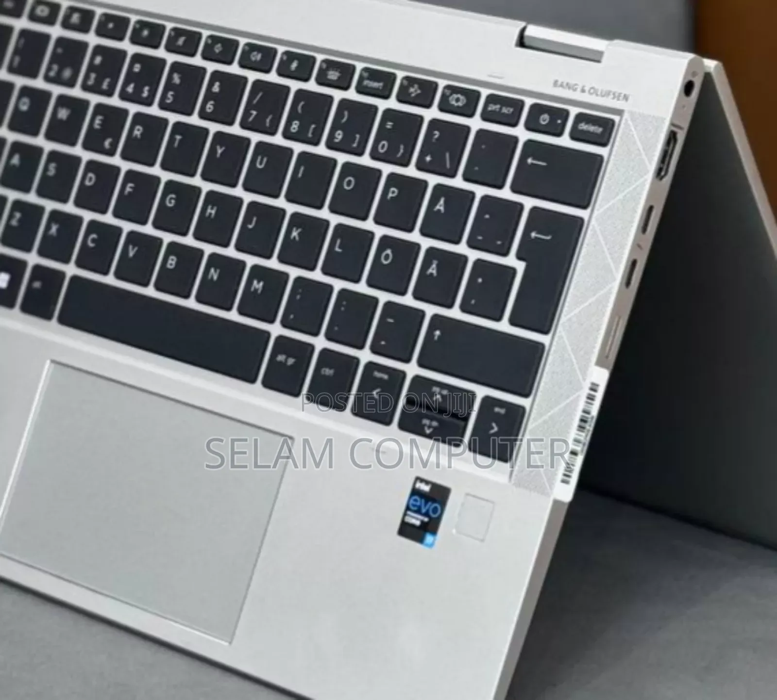 New Laptop HP EliteBook x360 1030 G8 16GB Intel Core i7 SSD 512GB