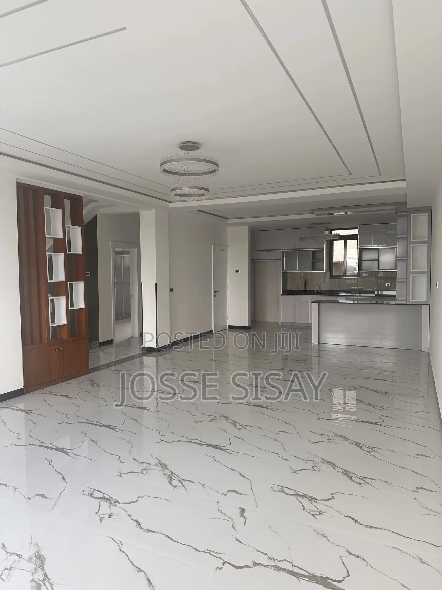 5bdrm House in Ayat, Yeka for sale