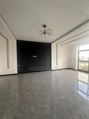 5bdrm House in Ayat, Yeka for sale