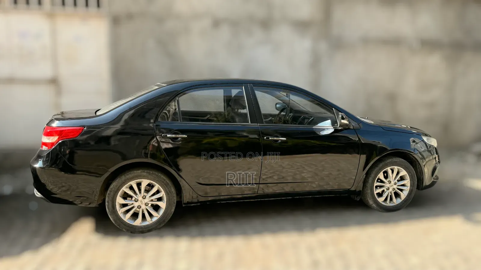 Geely Emgrand EC7 Sedan 1.5 Comfort 2017 Black