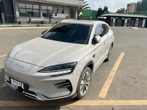 Photo - BYD Song Plus DM-i 2025 White