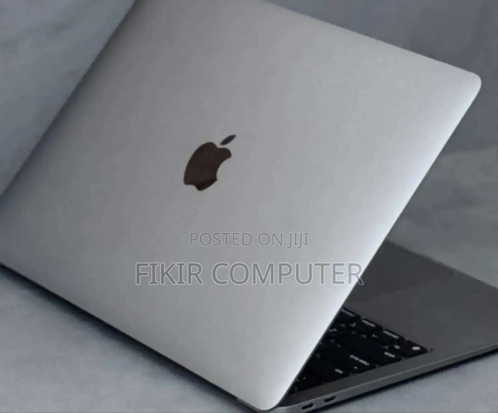 New Laptop Apple MacBook Air 2020 M1 8GB Apple M1 SSD 128GB