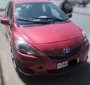 Photo - Toyota Yaris 1.3 VVT-i Automatic 2008 Red