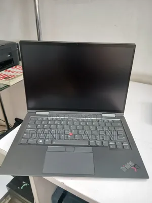 Photo - New Laptop Lenovo ThinkPad Yoga 32GB Intel SSD 512GB