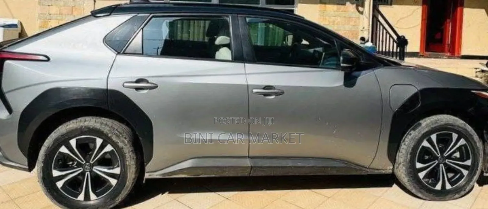 Toyota bZ4X 71.4 kWh AWD 2023 Silver