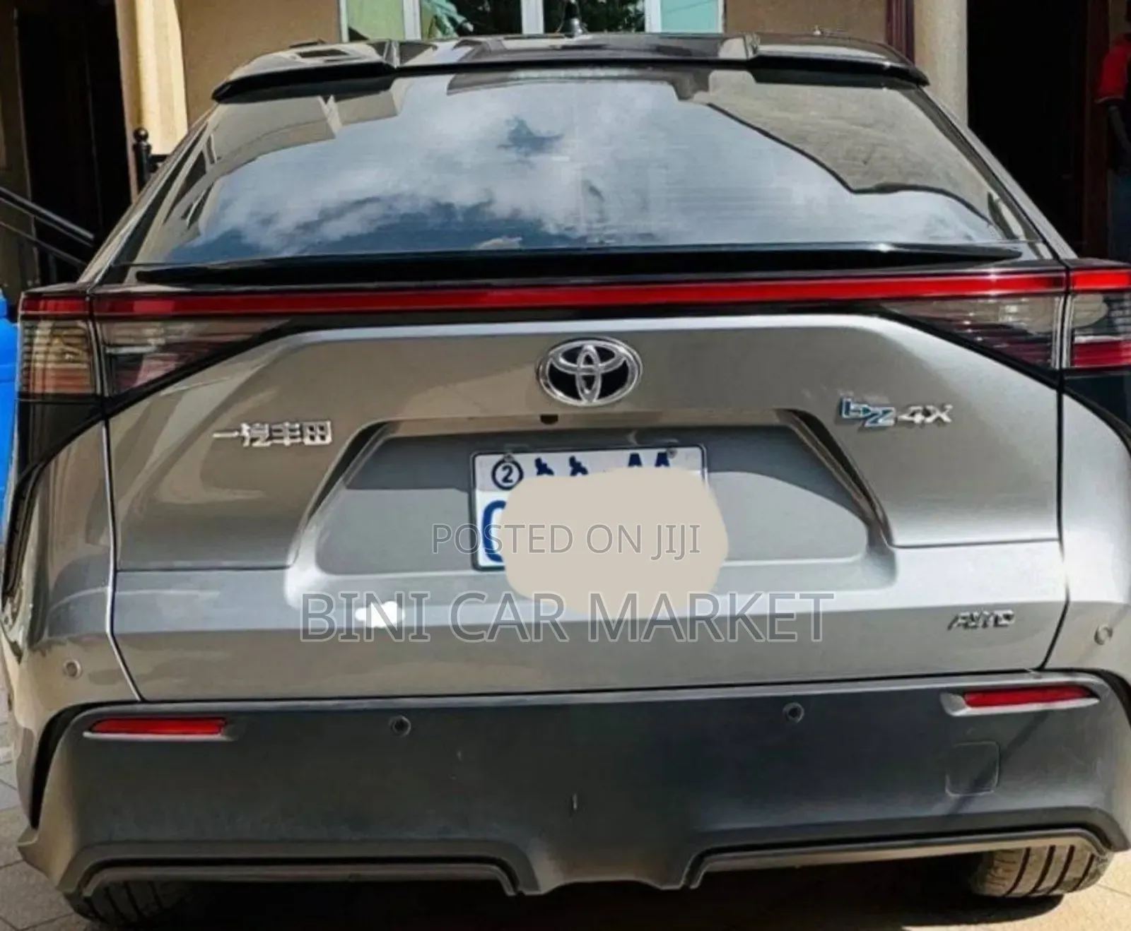 Toyota bZ4X 71.4 kWh AWD 2023 Silver