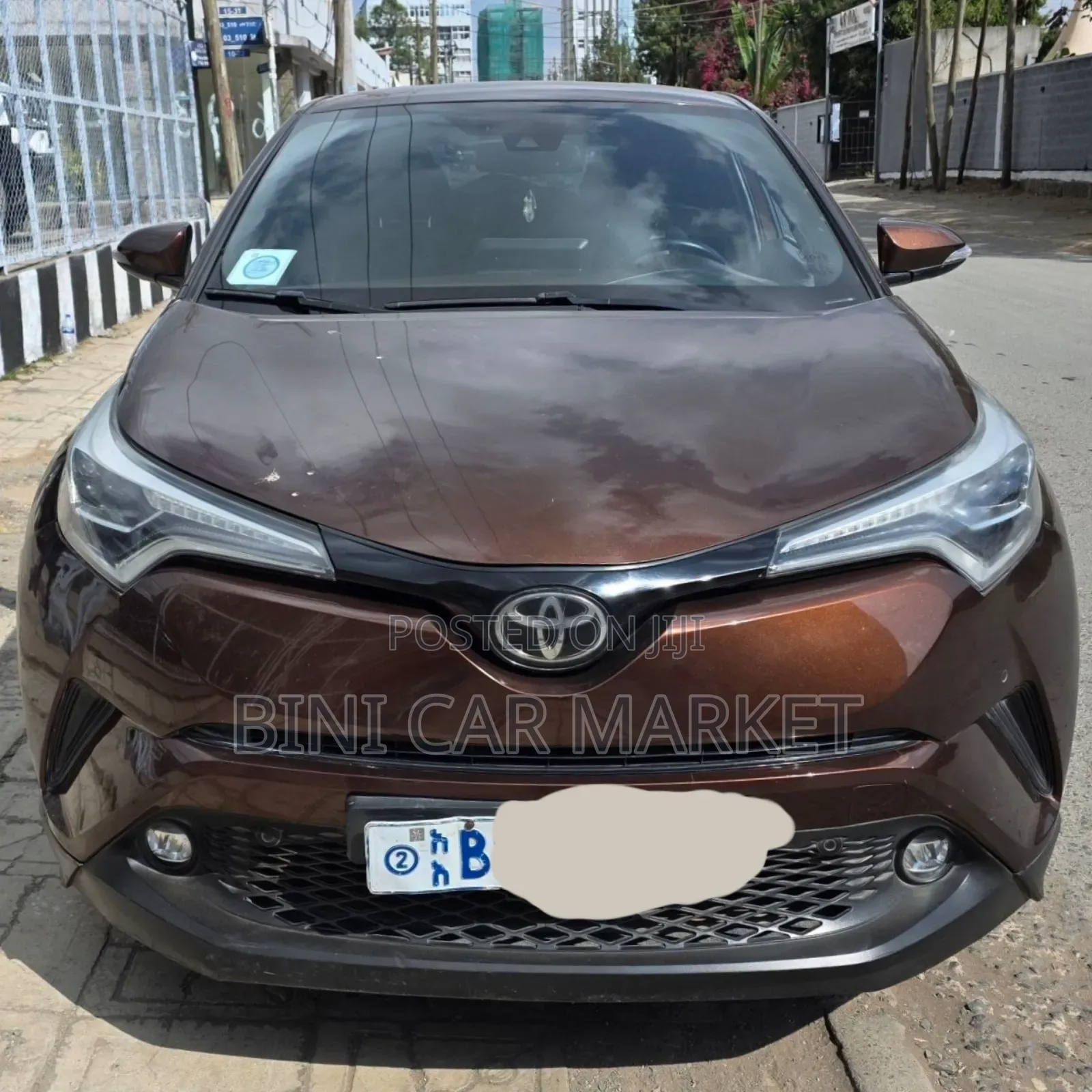 Toyota C-HR 2017 Brown
