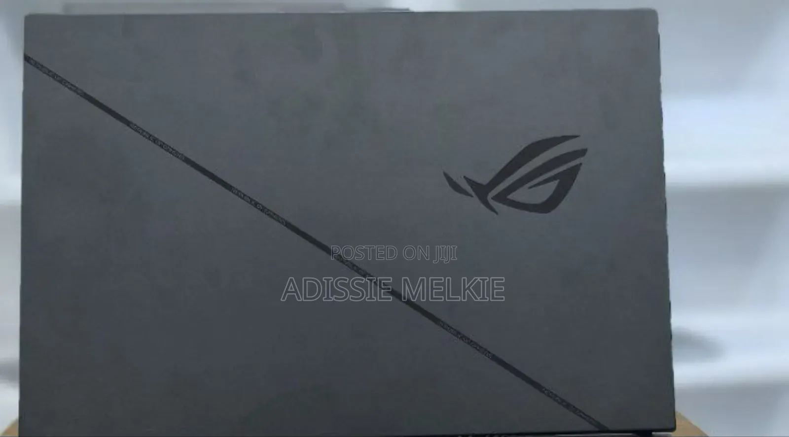 New Laptop Asus ROG GX800VH 32GB Intel Core I9 SSD 1T