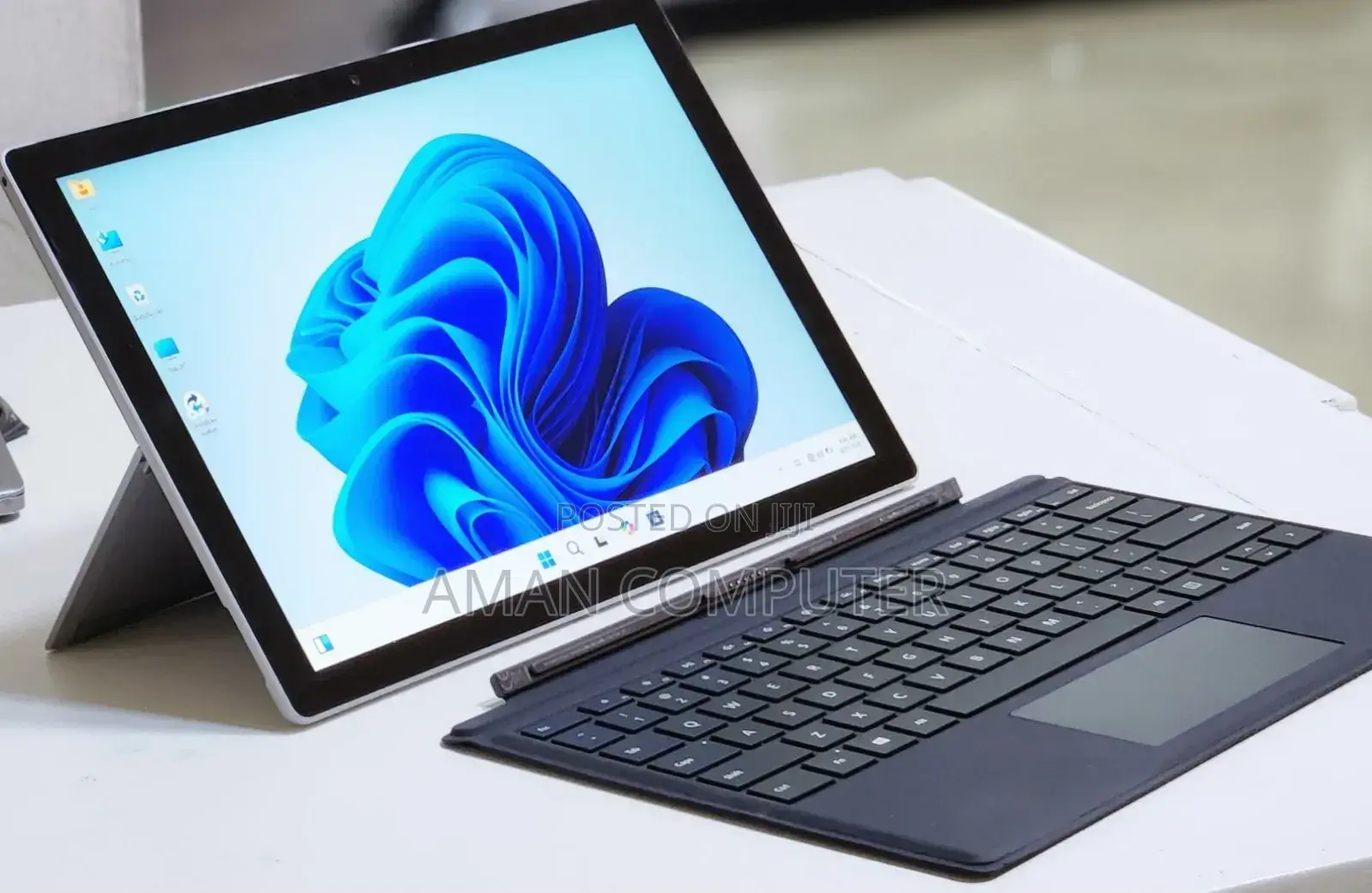 New Laptop Microsoft Surface Pro 7 16GB Intel Core I7 SSD 512GB