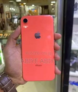 Photo - Apple iPhone XR 64 GB Orange