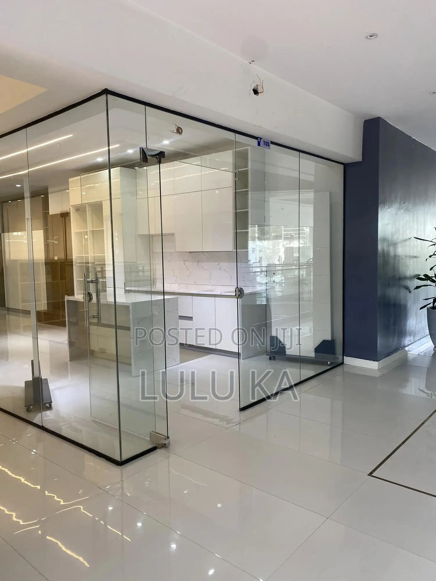 የንግድ እንዲሁም ለቢሮ የተዘጋጁ ሱቆች