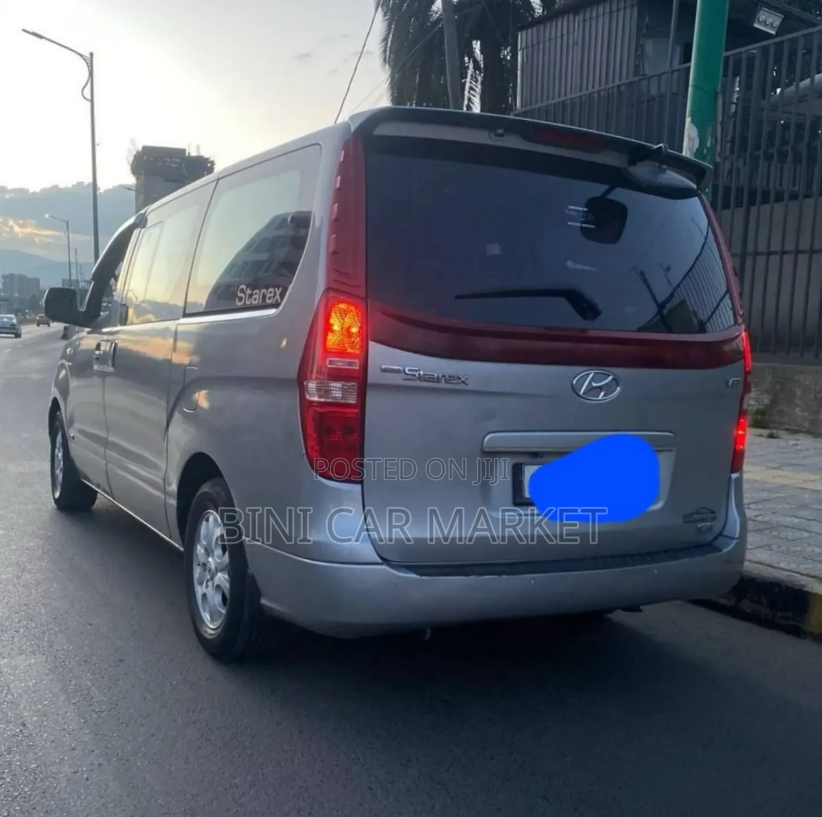 Hyundai Starex 2015 Grey